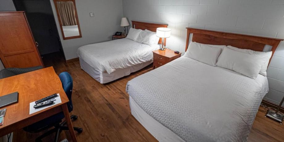 Auberge Happy Logis Lac-Etchemin Exterior photo